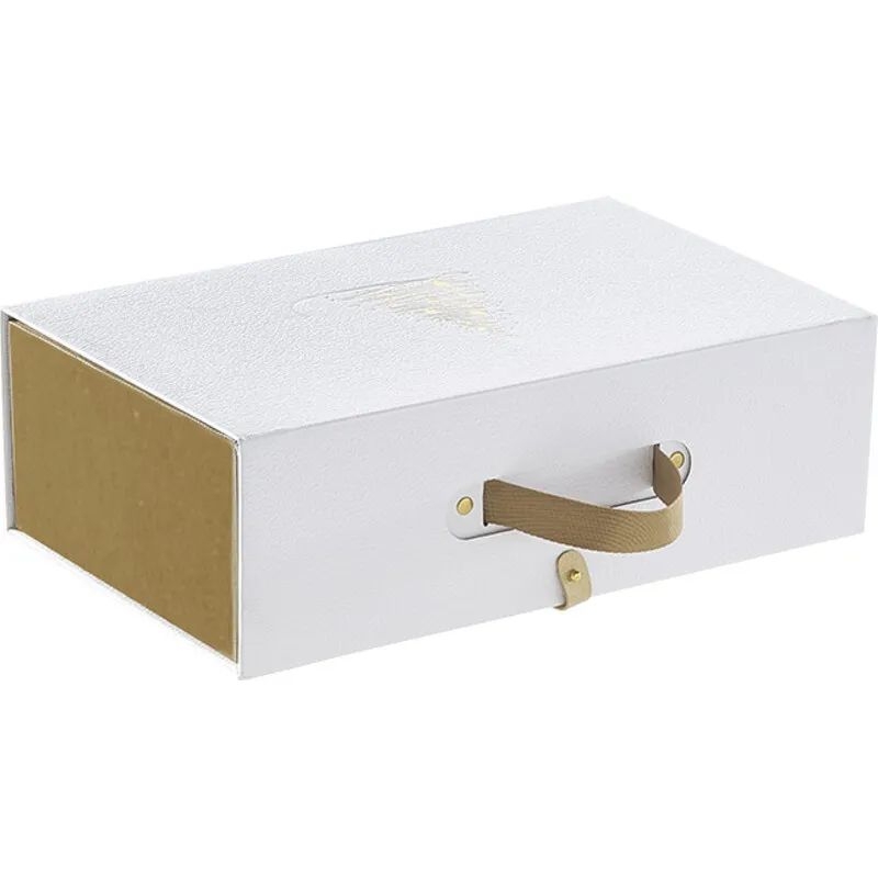 Christmas Gift Box with Red Wine, Truffles and Chocolate – 1078